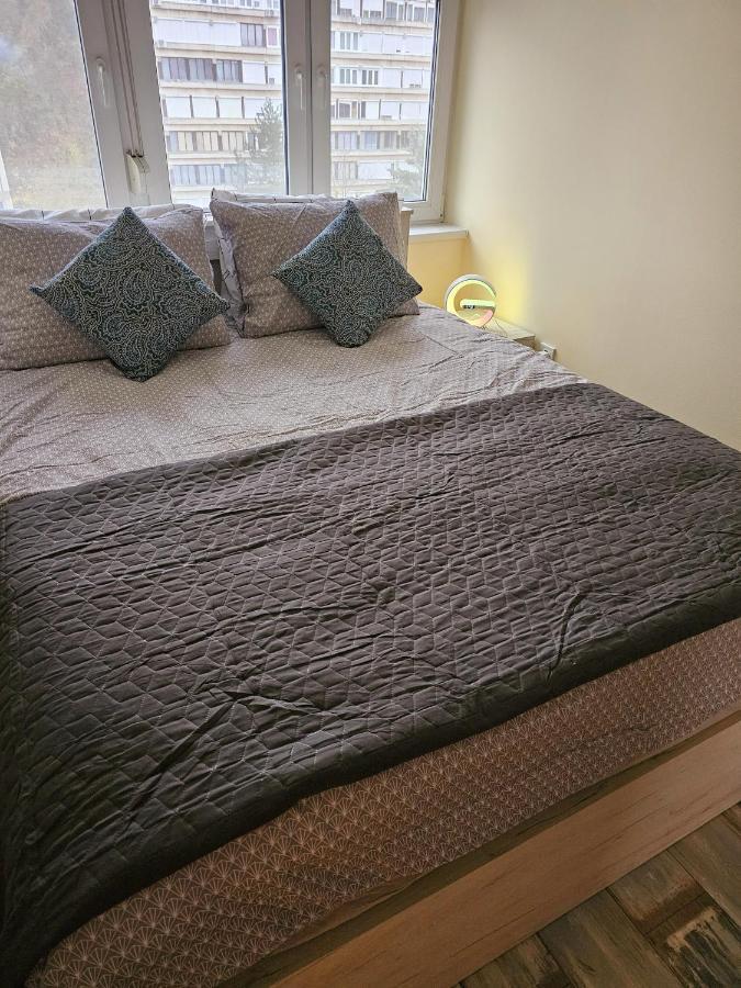 Urban Loft Apartment Salgótarján Екстериор снимка