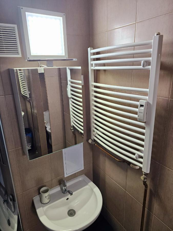 Urban Loft Apartment Salgótarján Екстериор снимка